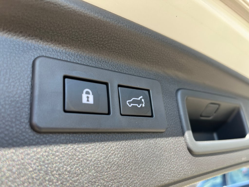Used 2021 Subaru Forester Premium AWD/4WD image 18