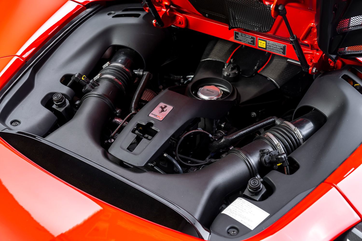 Used 2020 Ferrari 488 Pista Spider RWD image 89