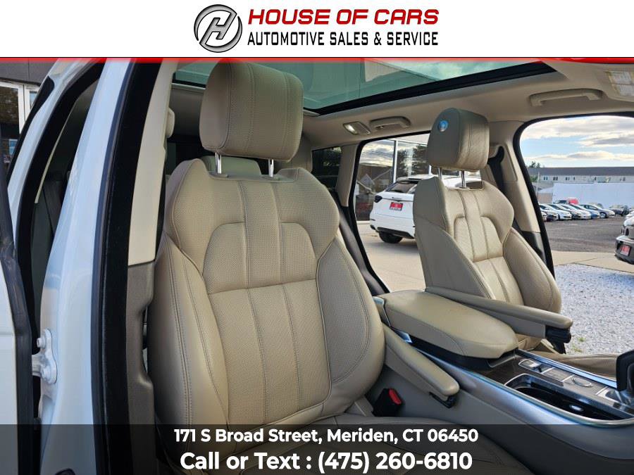 Used 2016 Land Rover Range Rover Sport HSE image 46