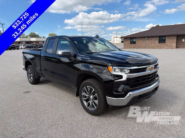 Used 2024 Chevrolet Silverado 1500 LT AWD/4WD image 10