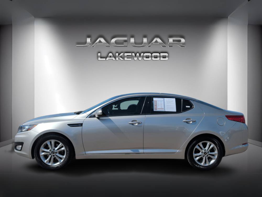 Used 2011 Kia Optima EX FWD image 2