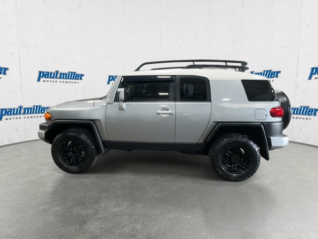 Used 2010 Toyota FJ Cruiser 4WD image 7