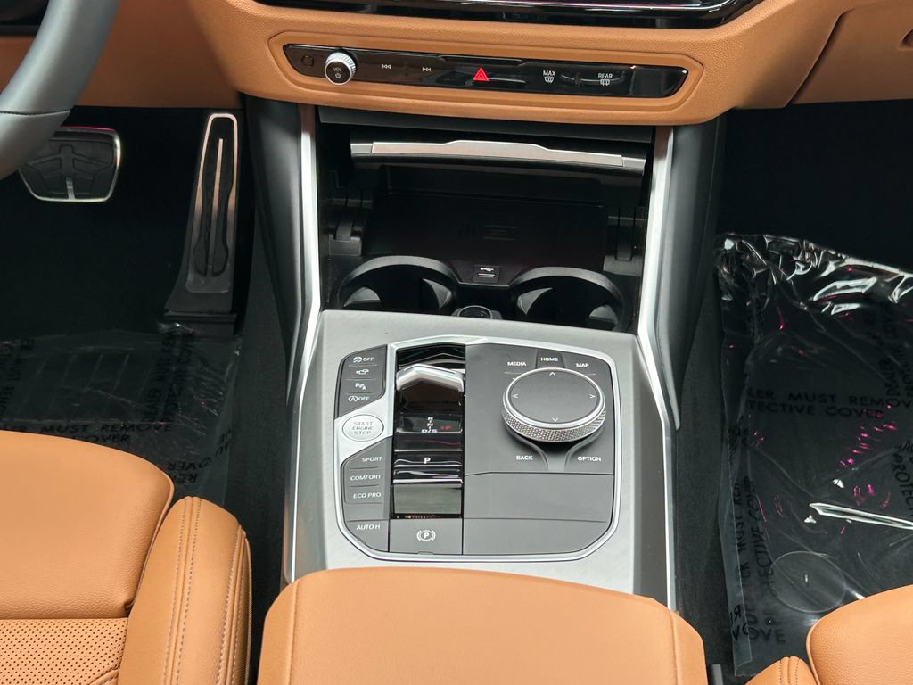 Used 2026 BMW 330i xDrive Sedan w/ M Sport Package AWD/4WD image 27