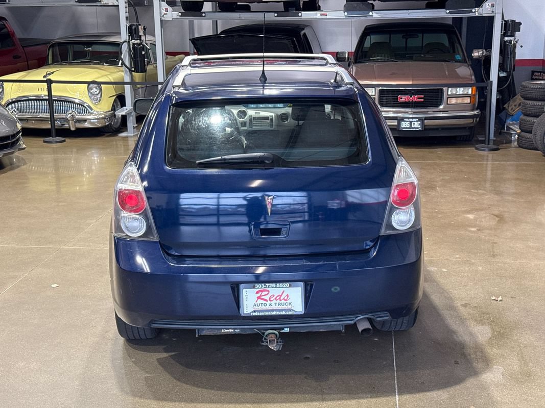 Used 2010 Pontiac Vibe AWD w/ Sun And Sound Package image 6