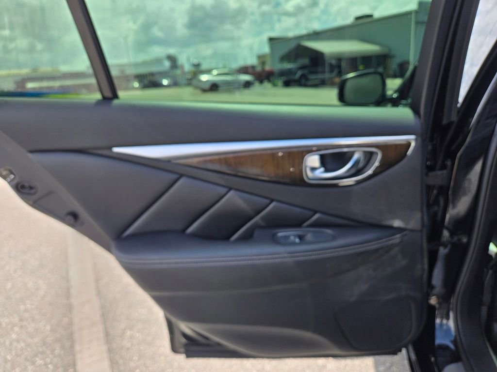 Used 2018 INFINITI Q50 Luxe w/ Sensory Package (Luxe) image 44