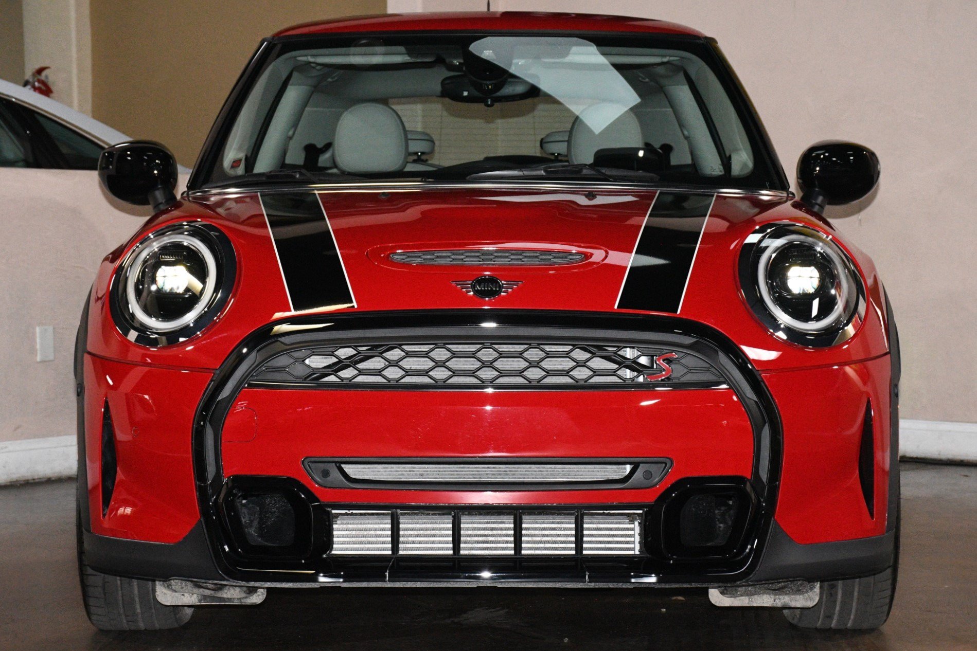 Used 2023 MINI Cooper S FWD image 1