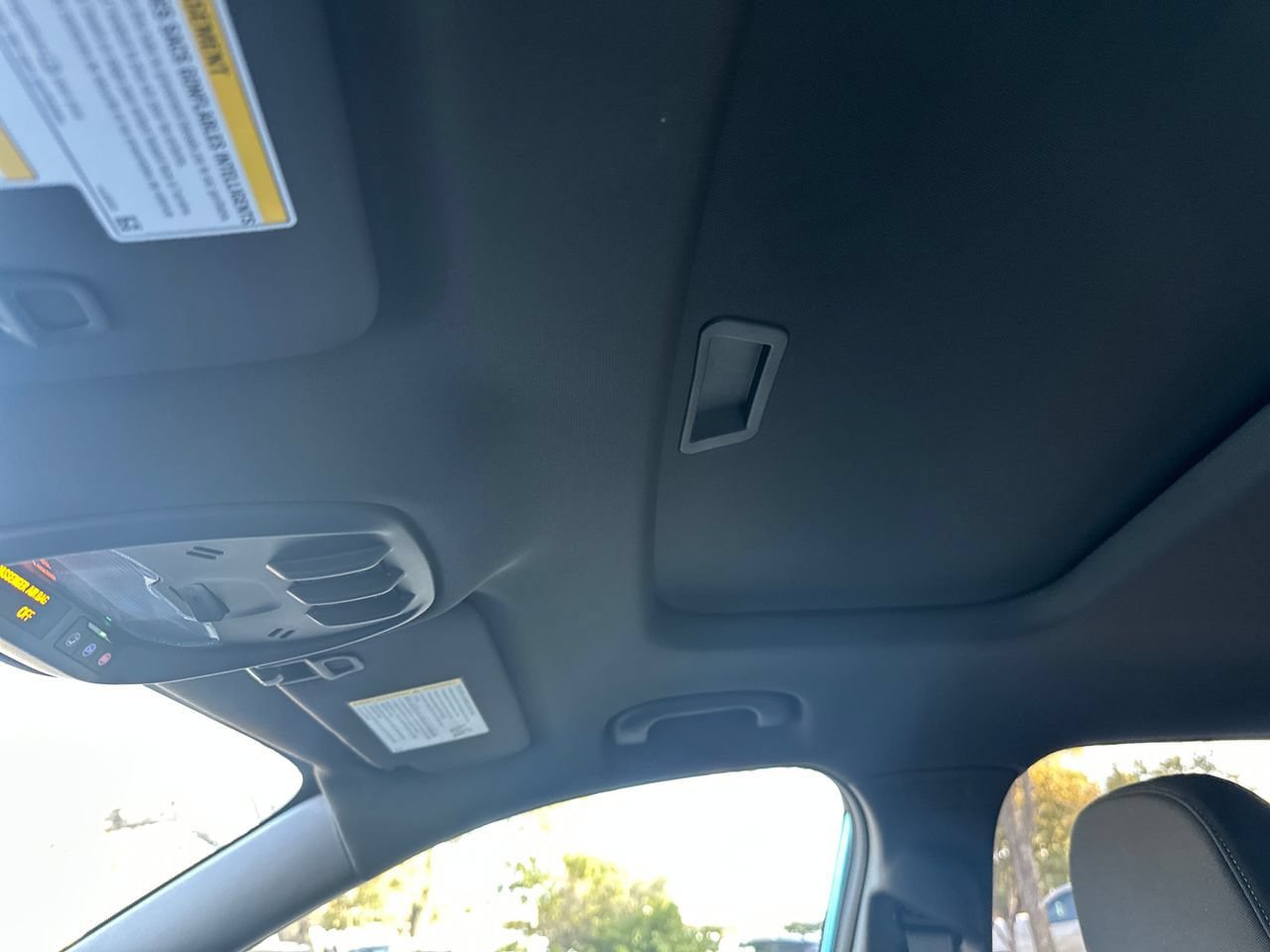New 2026 Chevrolet Trax RS w/ Sunroof Package FWD image 18
