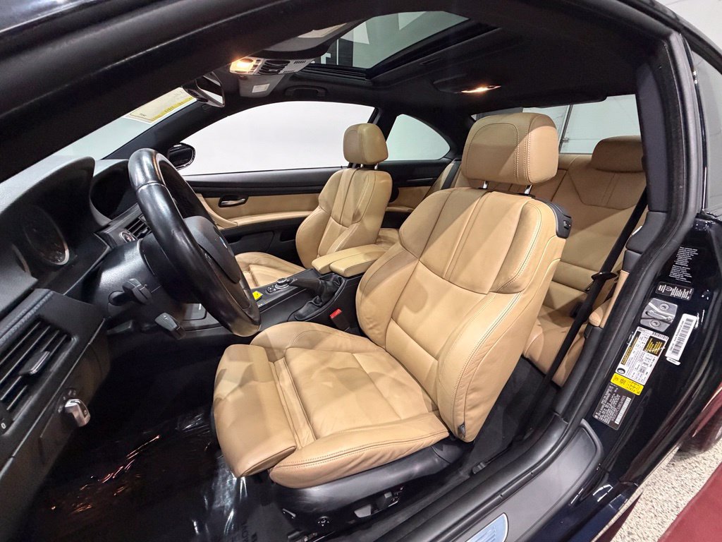 Used 2011 BMW M3 Coupe RWD image 34