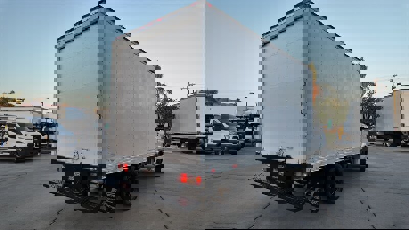 Used 2011 Mercedes-Benz Sprinter 3500 image 19