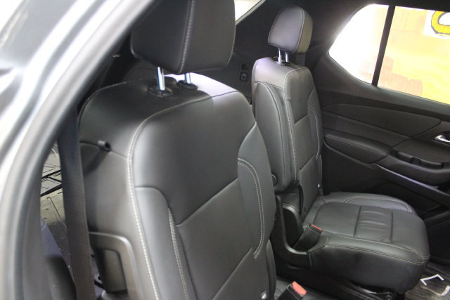 Used 2024 Chevrolet Traverse Limited LT AWD/4WD image 9