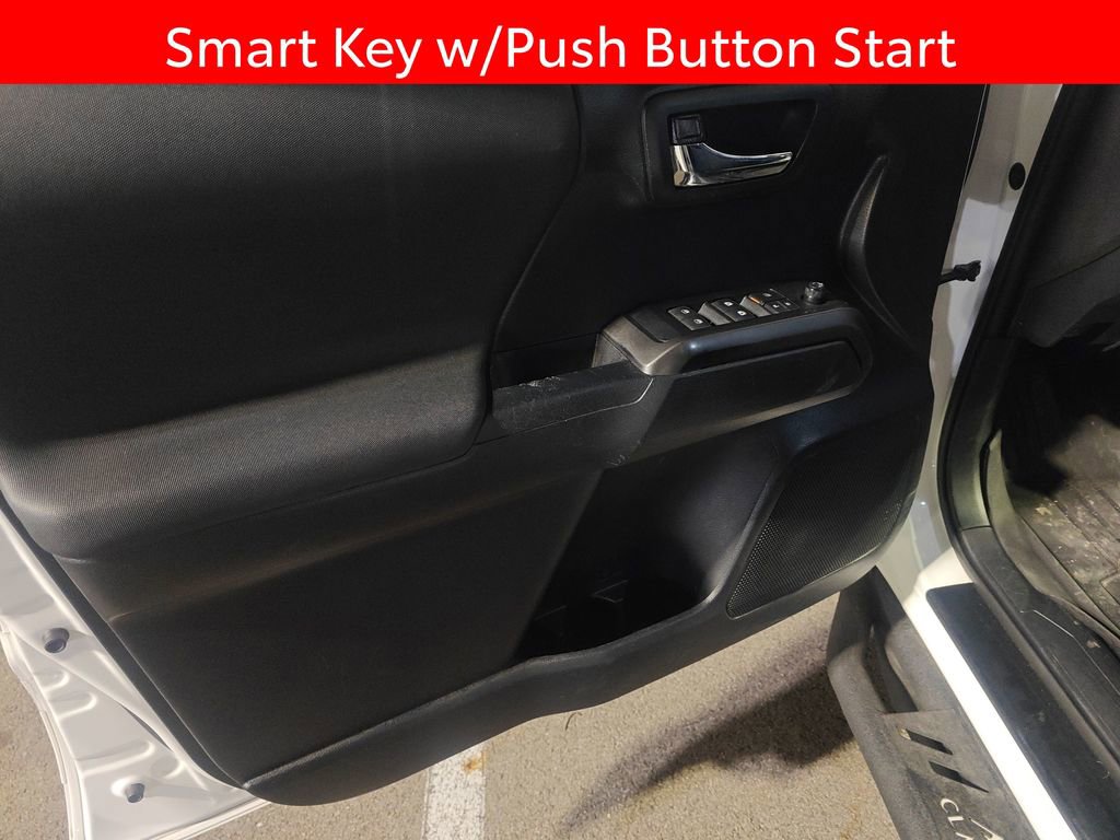 Used 2019 Toyota Tacoma TRD Sport w/ Technology Package image 8