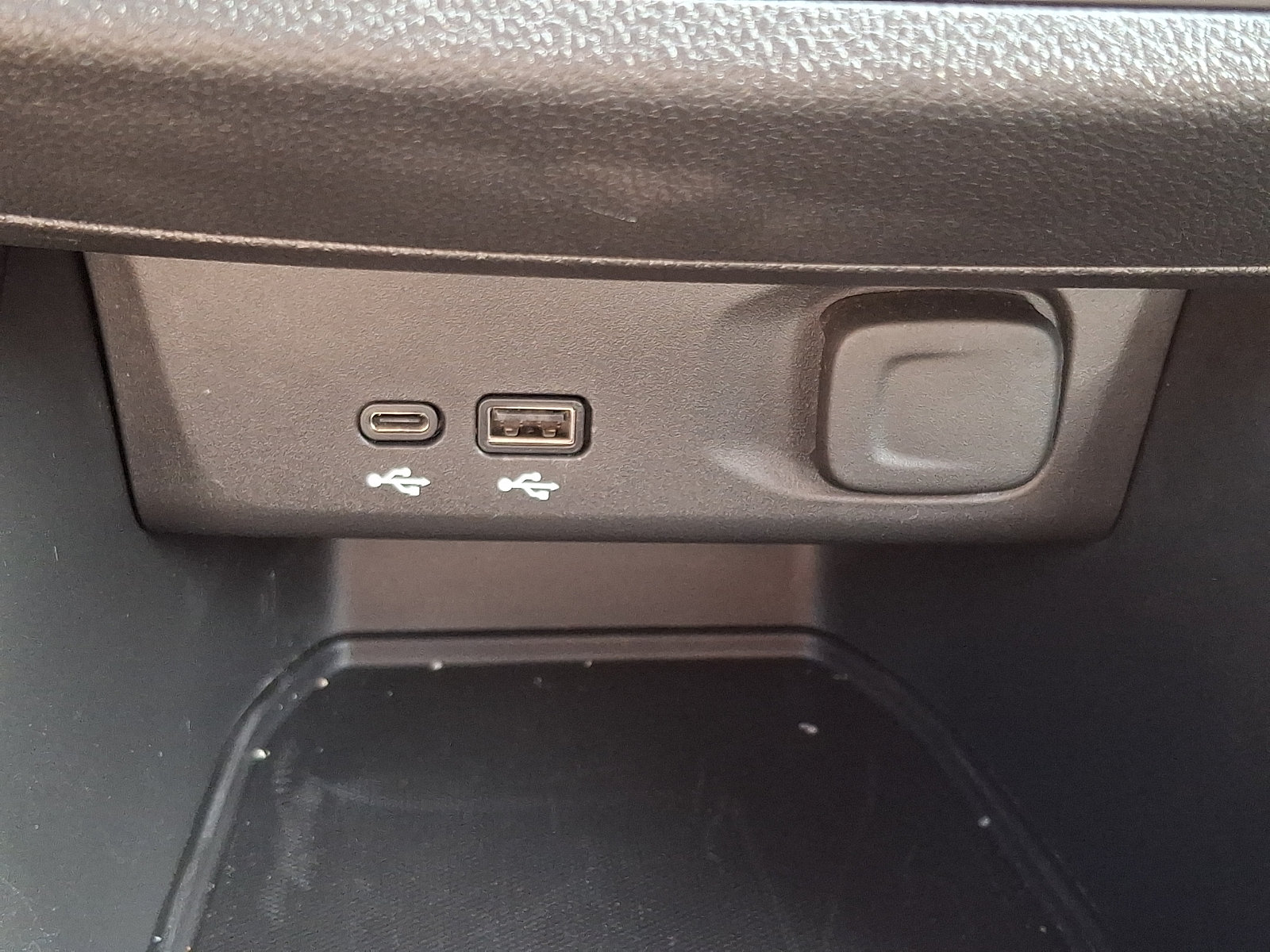 Used 2025 Buick Envista Preferred w/ Convenience I Package FWD image 23
