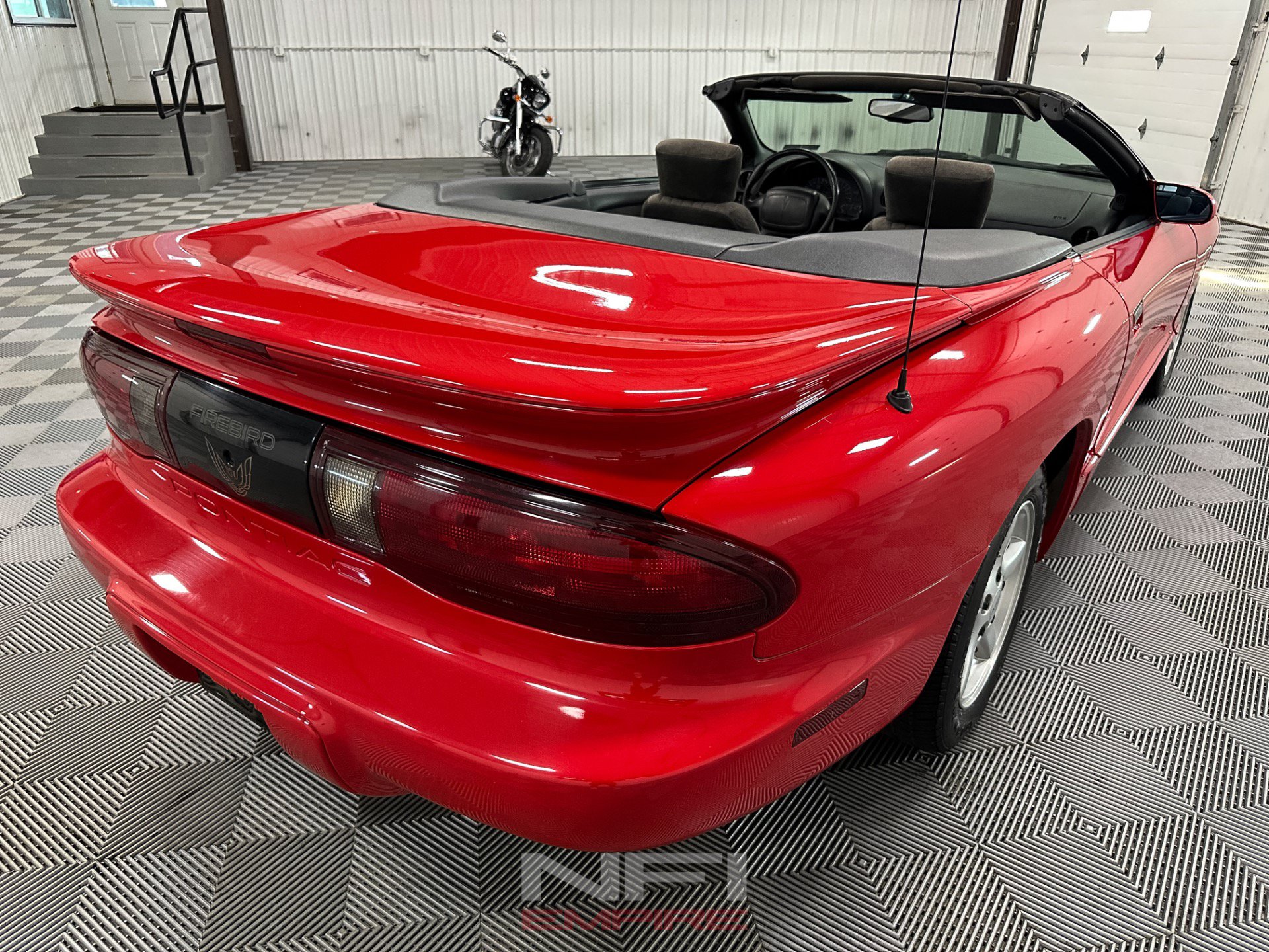 Used 1995 Pontiac Firebird Convertible RWD image 14