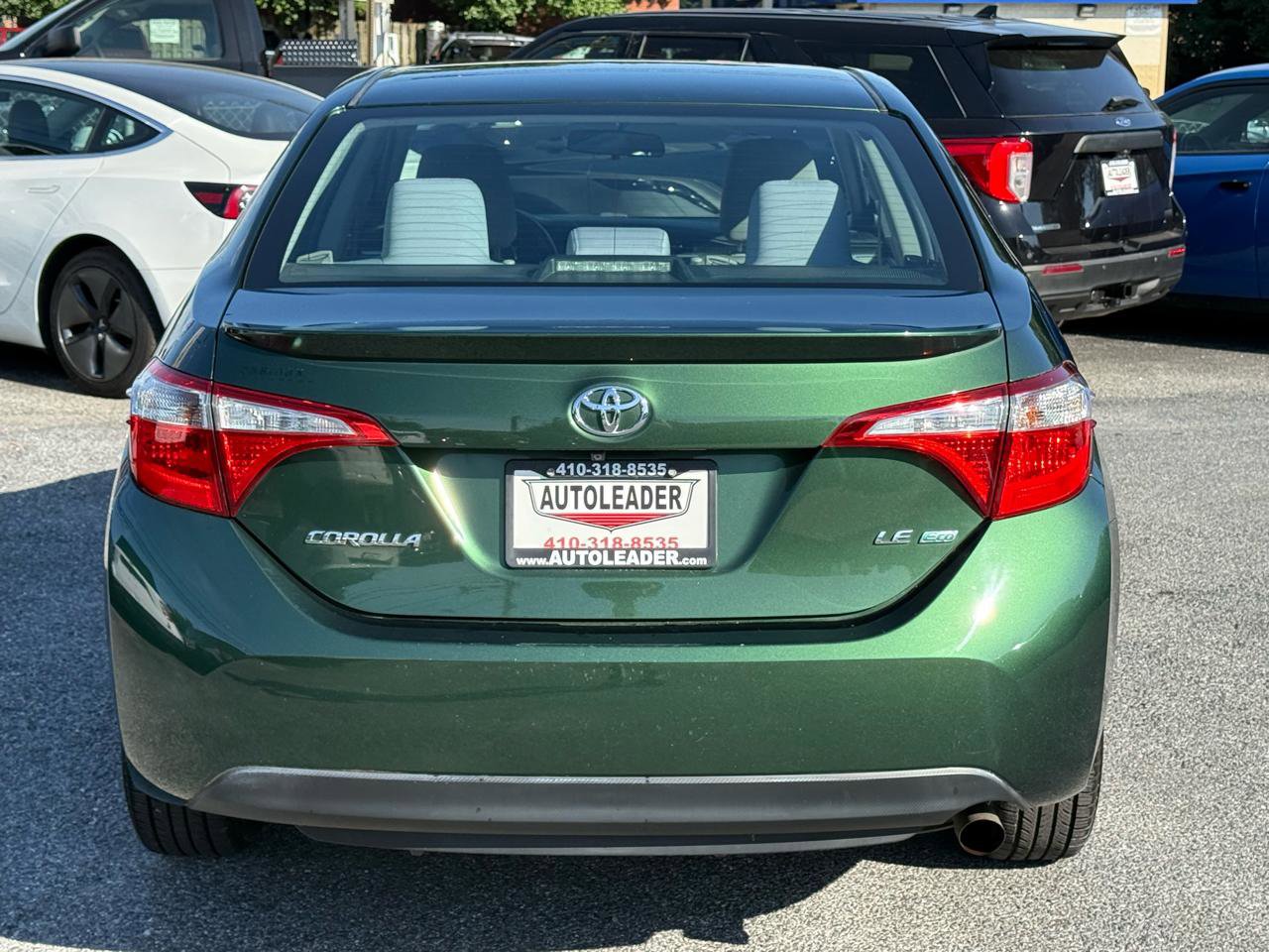 Used 2016 Toyota Corolla LE FWD image 6