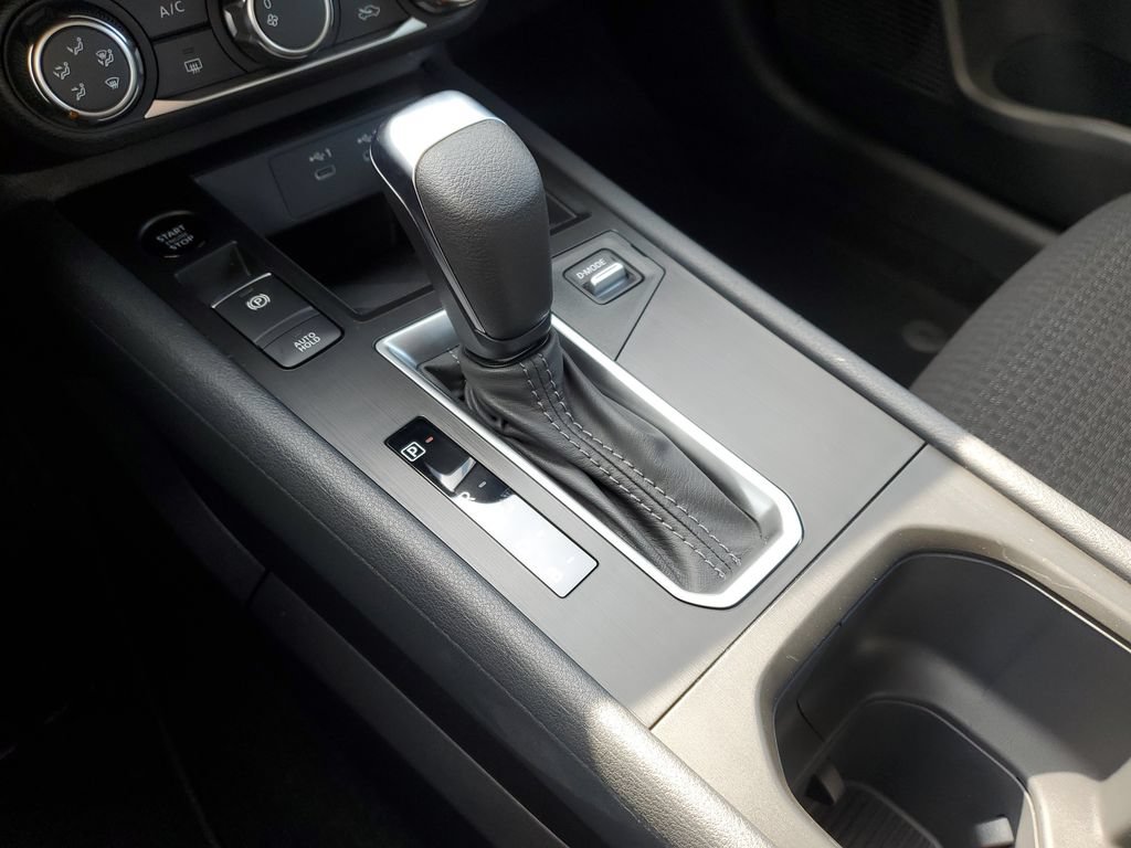 New 2026 Nissan Kicks S FWD image 34