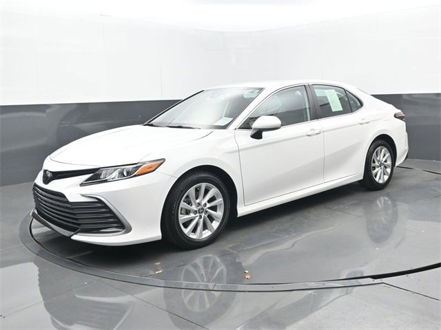 Used 2024 Toyota Camry LE image 24