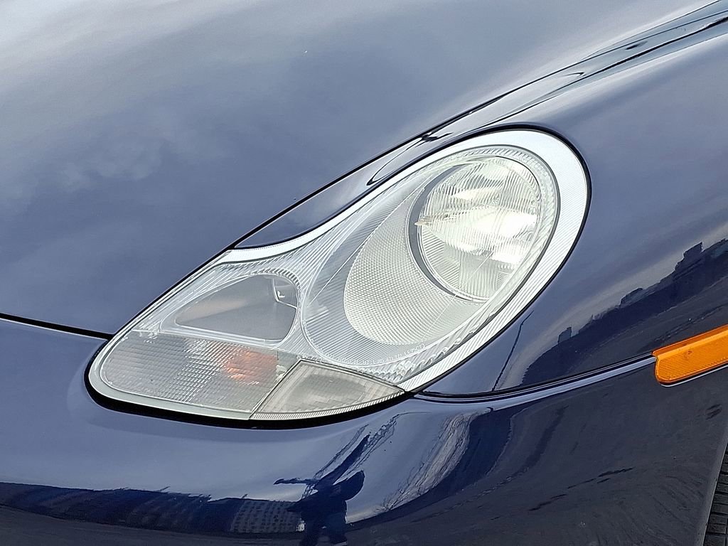 Used 2001 Porsche 911 Carrera image 11