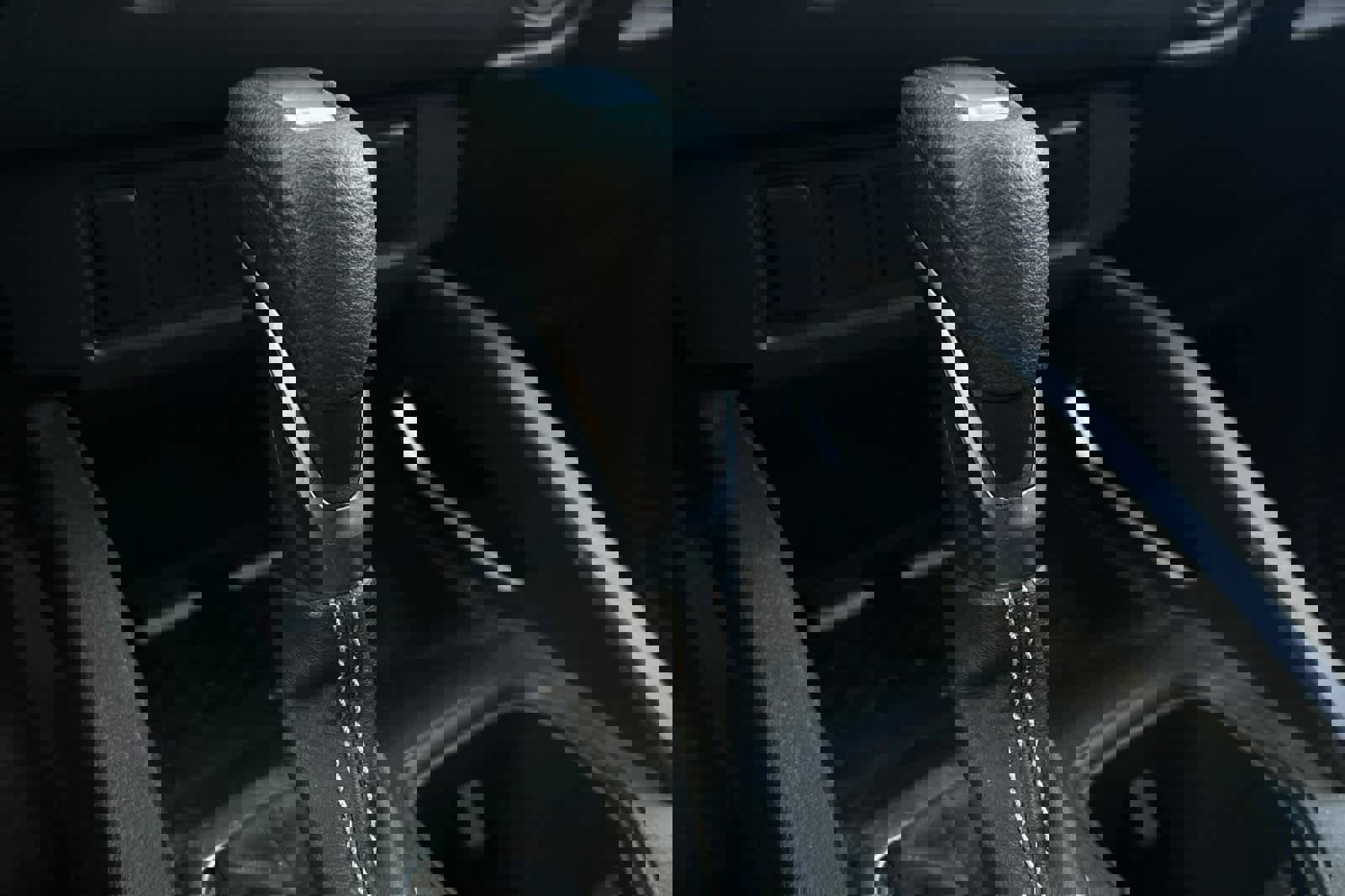 Used 2024 Nissan Frontier SV image 24