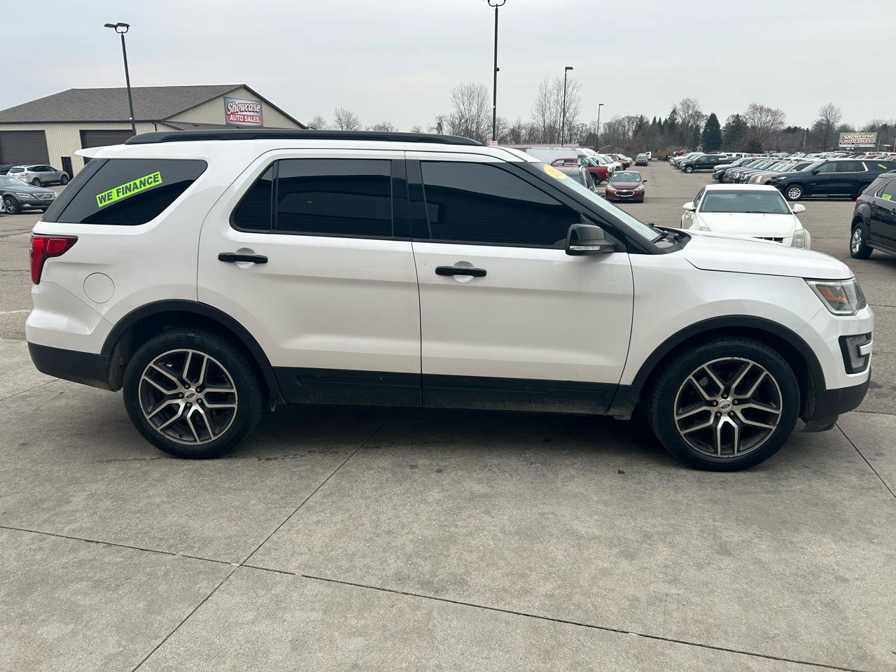Used 2016 Ford Explorer Sport w/ Equipment Group 401A AWD/4WD image 4