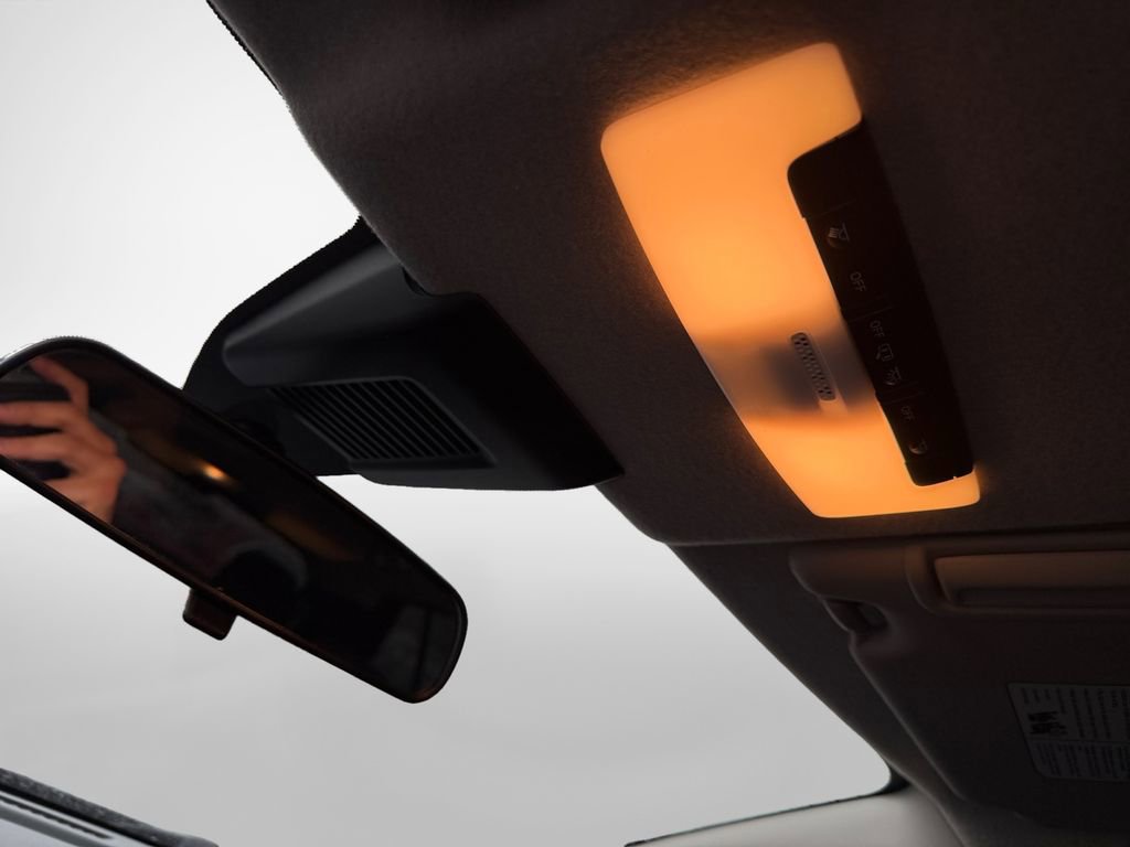 Used 2022 Nissan Kicks SV image 23