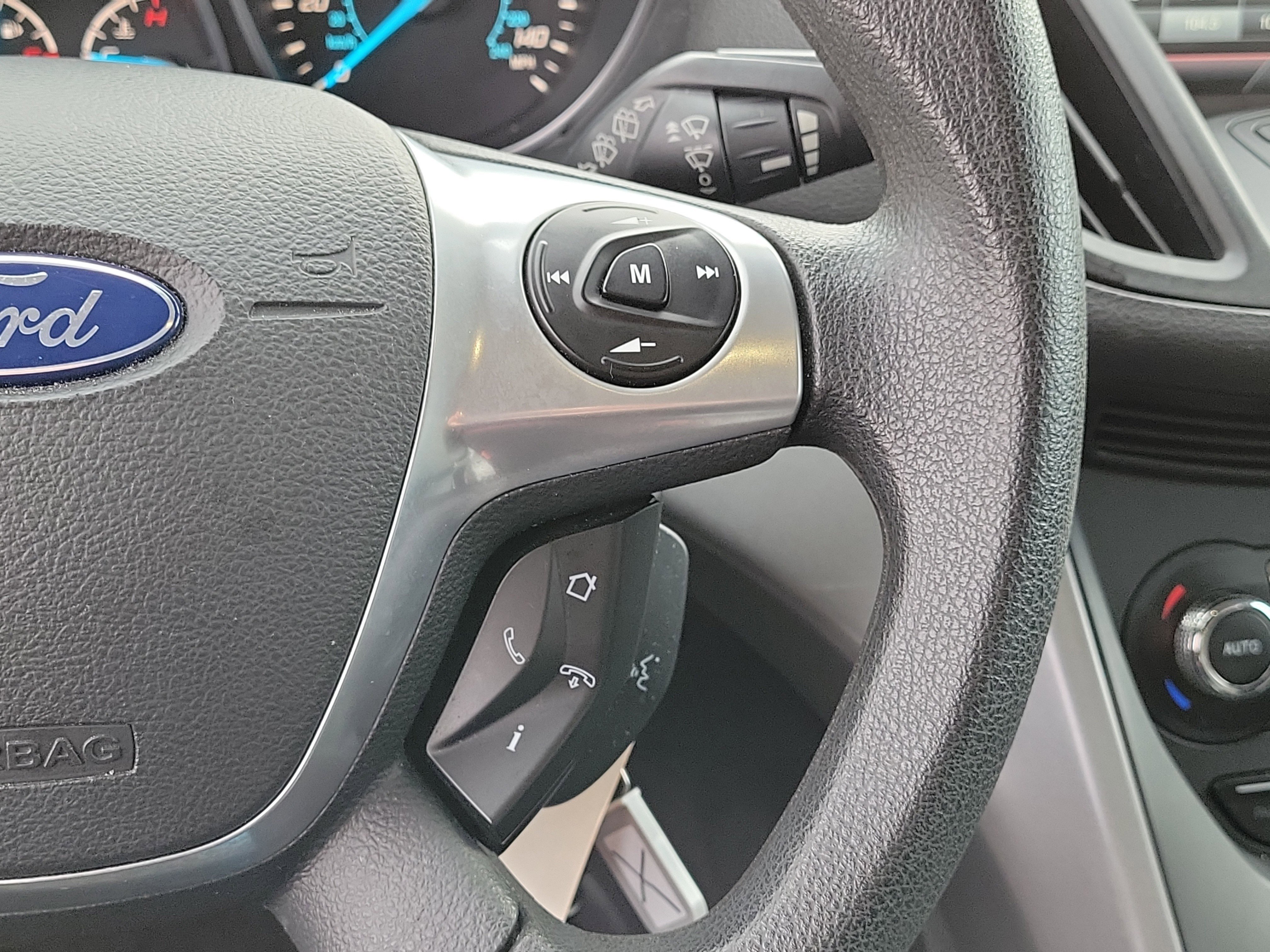 Used 2014 Ford Escape SE w/ Equipment Group 201A image 24