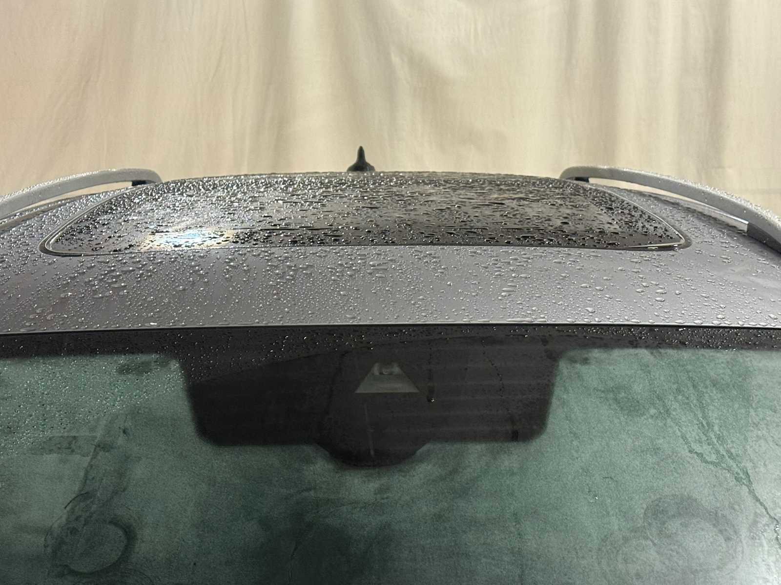 Certified 2025 Volkswagen Taos SE w/ Panoramic Sunroof Package image 15