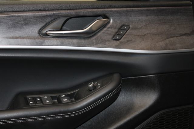 Used 2024 Jeep Grand Cherokee L Limited image 30