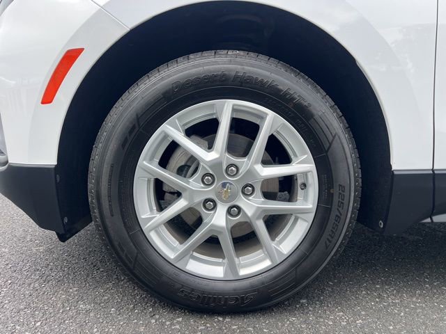 Used 2024 Chevrolet Equinox LT image 12