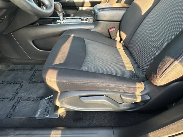 Used 2019 Nissan Pathfinder S AWD/4WD image 21