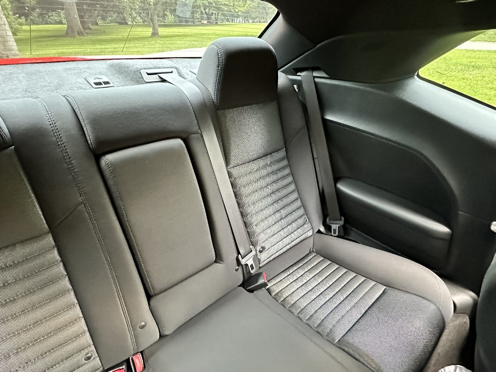 Used 2014 Dodge Challenger R/T w/ Electronics Convenience Group RWD image 19