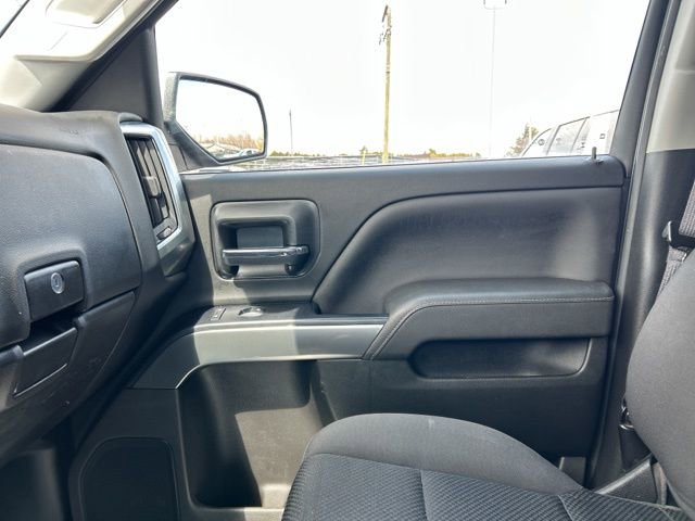 Used 2017 Chevrolet Silverado 1500 LT w/ All Star Edition image 41