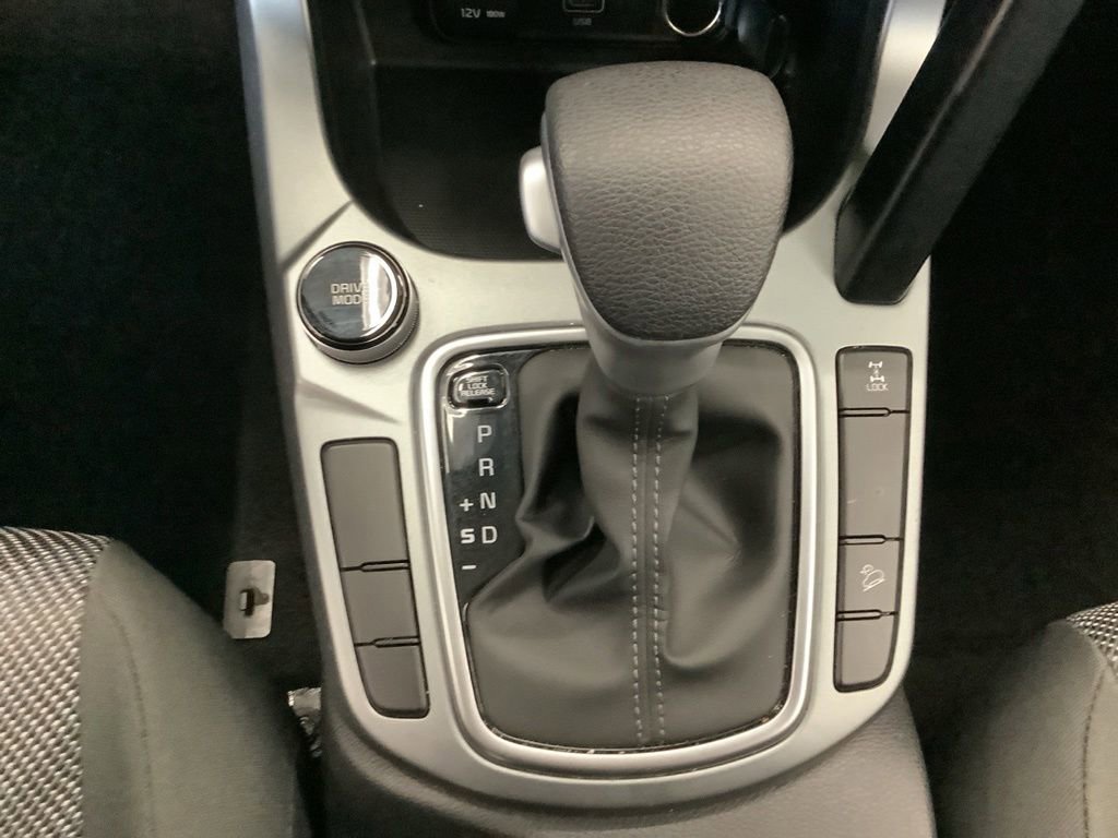 Certified 2025 Kia Seltos LX AWD/4WD image 18