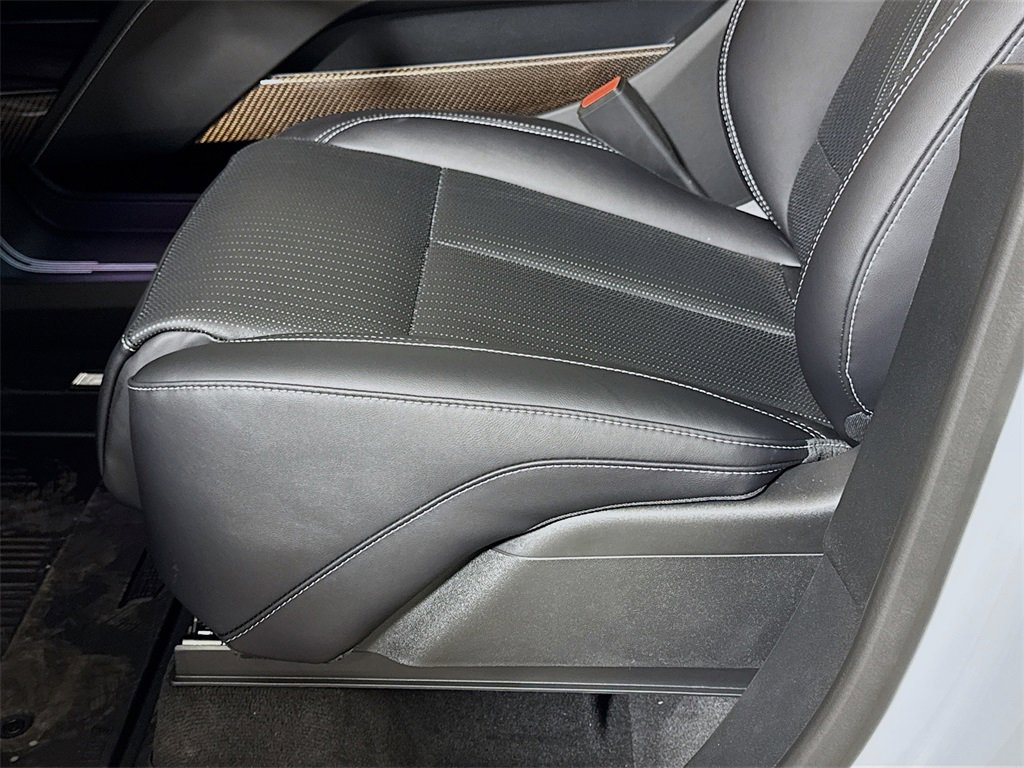 New 2026 Cadillac Vistiq Sport image 17