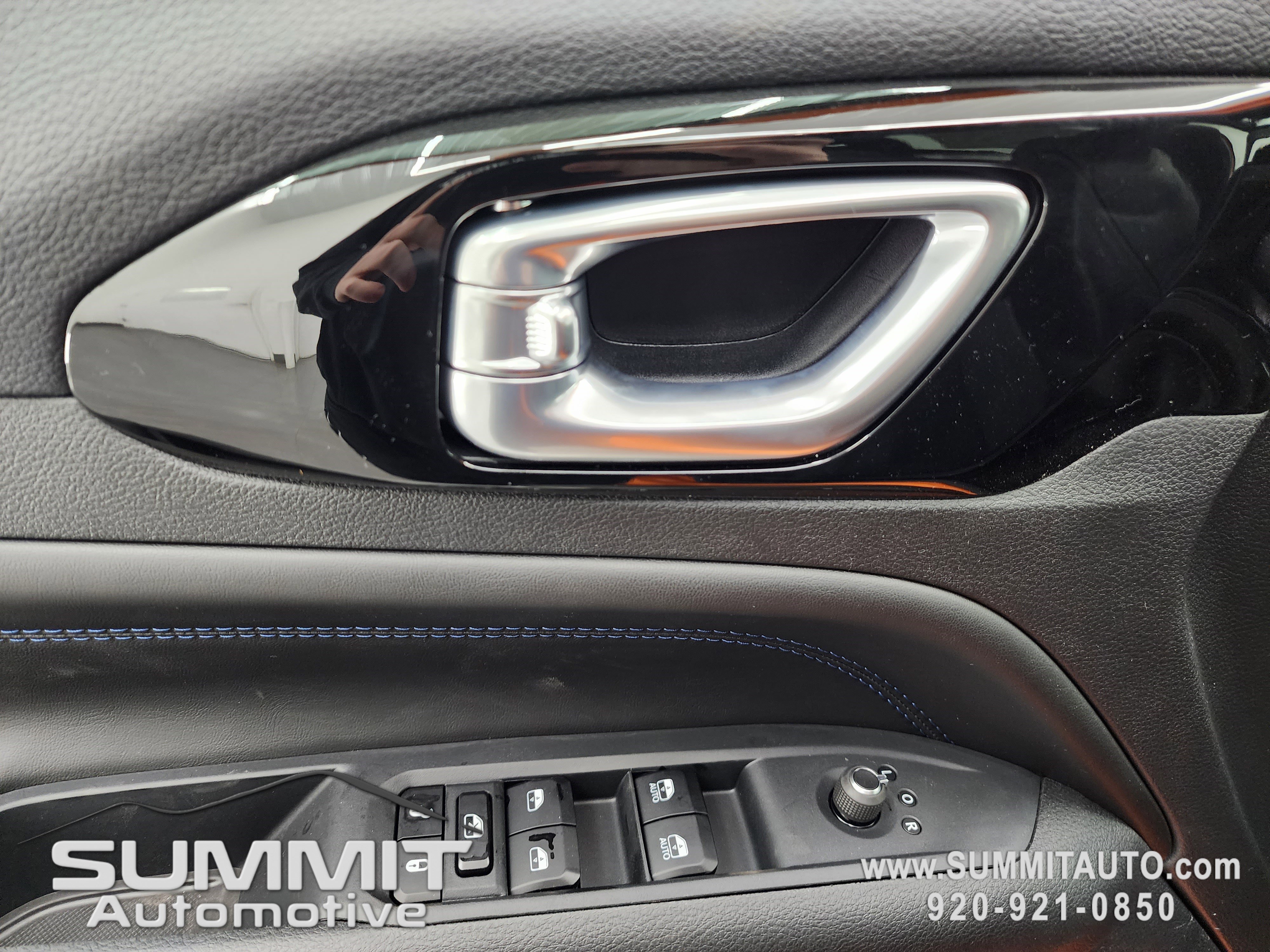 New 2026 Jeep Compass Latitude image 38