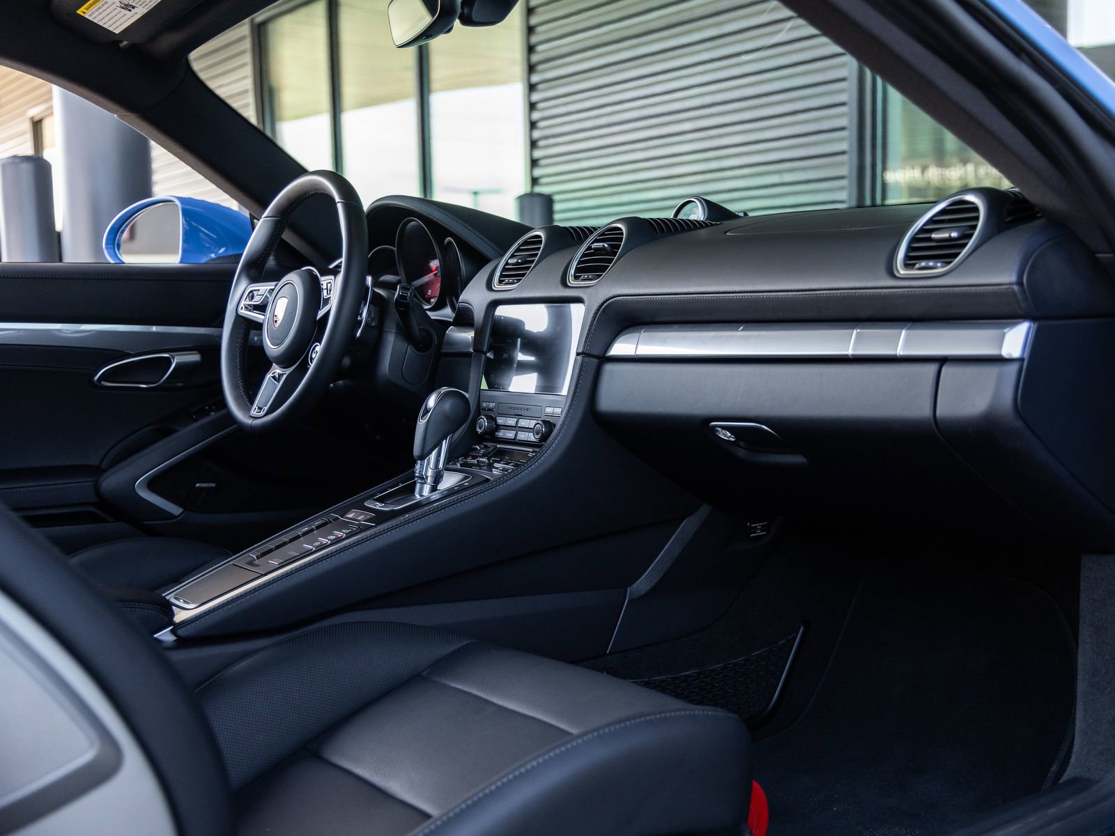 Used 2024 Porsche 718 Cayman S RWD image 45