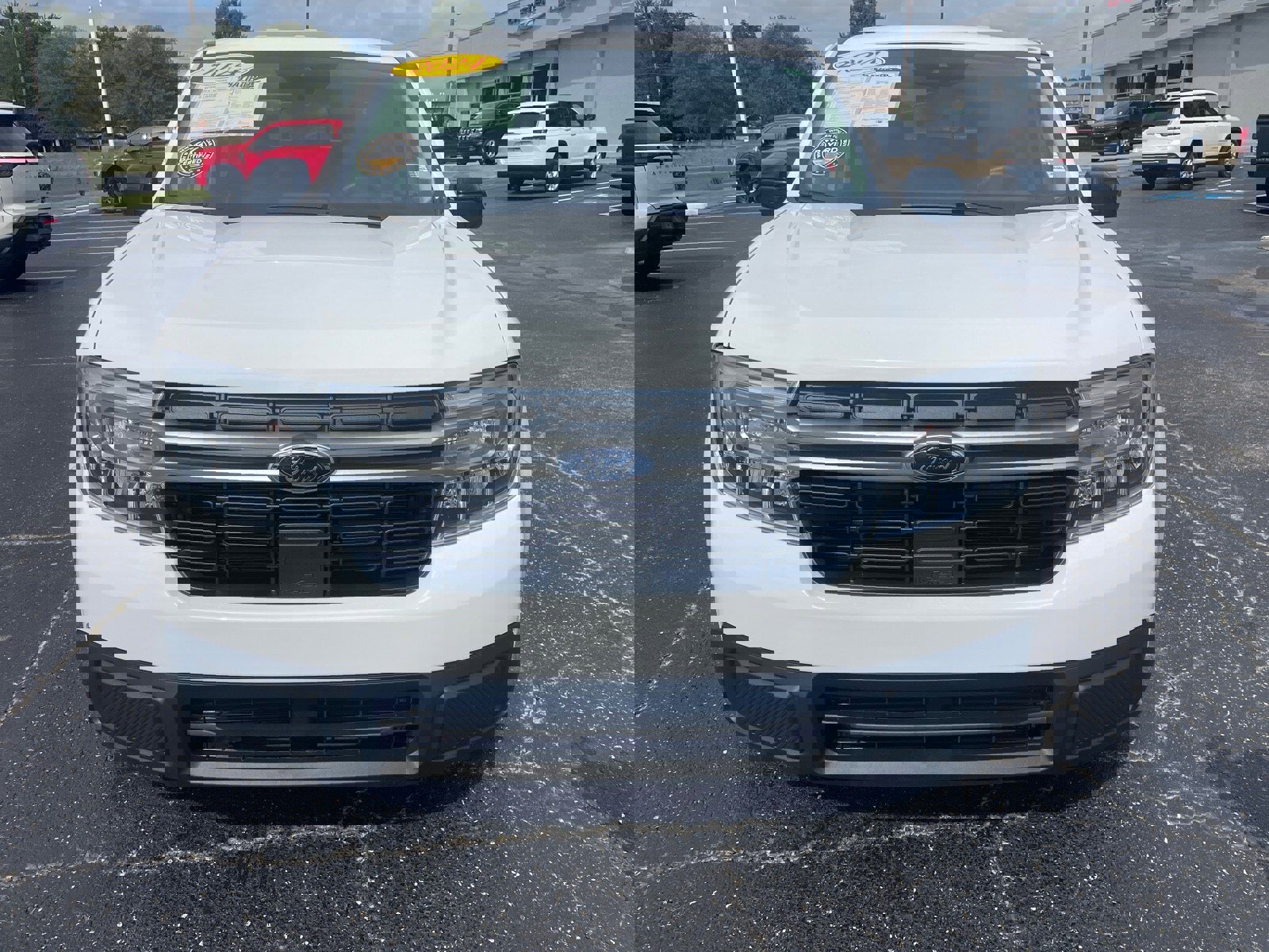 Used 2024 Ford Maverick Lariat image 3