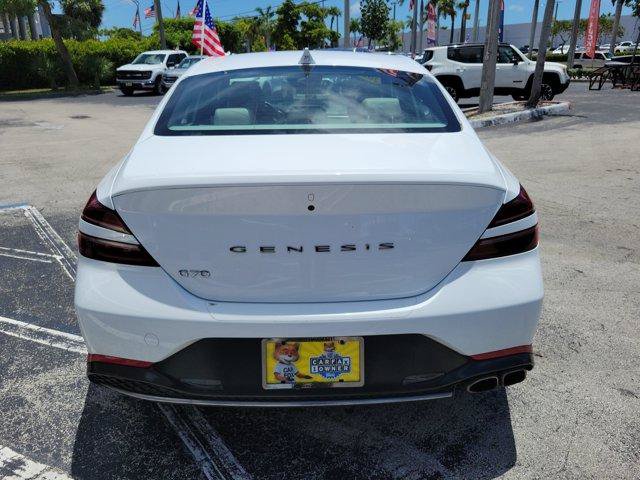 Used 2023 Genesis G70 2.0T RWD image 6