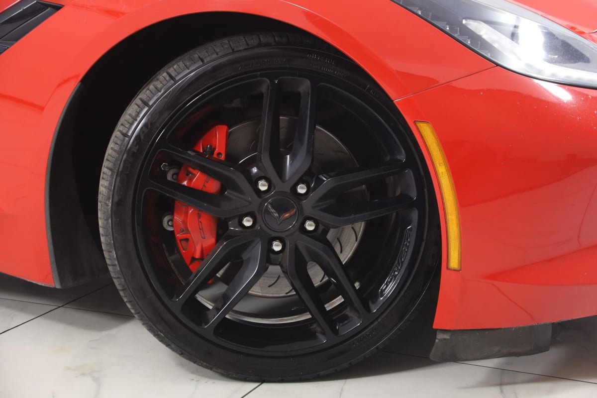 Used 2016 Chevrolet Corvette Stingray Coupe w/ 2LT Preferred Equipment Group RWD image 15