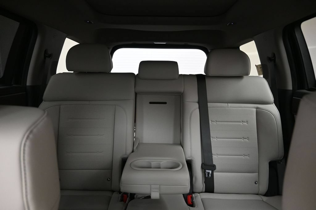 New 2026 Hyundai Santa Fe Limited AWD/4WD image 38