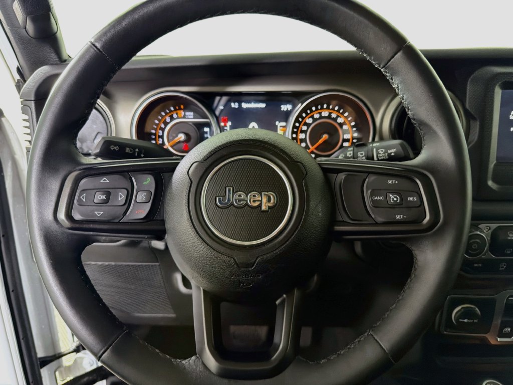 Used 2018 Jeep Wrangler Sport AWD/4WD image 15