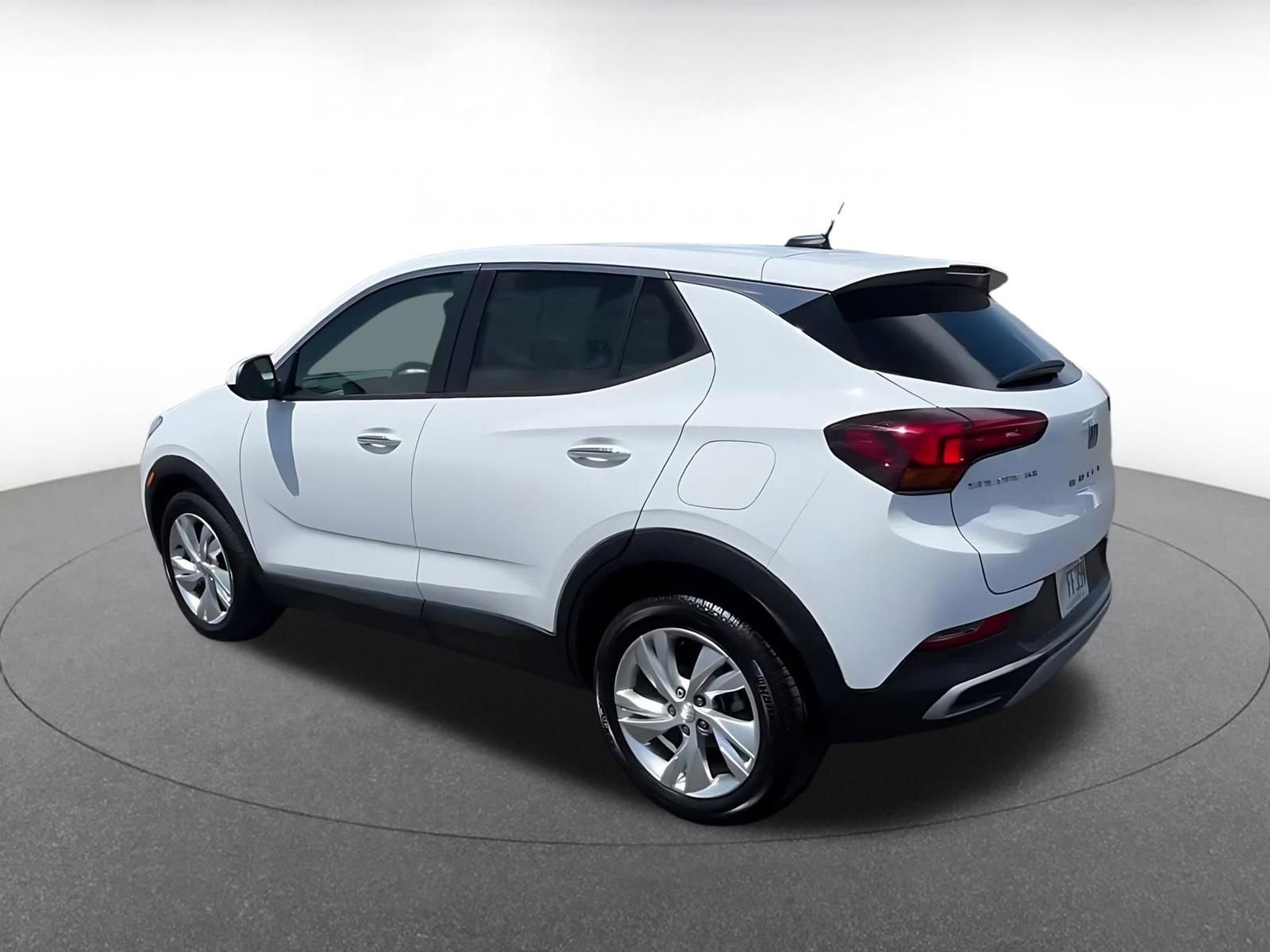 Used 2025 Buick Encore GX Preferred image 10