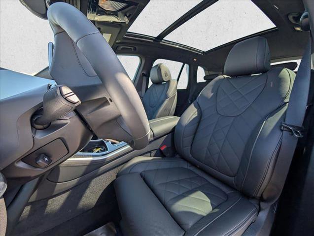 New 2026 BMW X5 xDrive50e AWD/4WD image 4