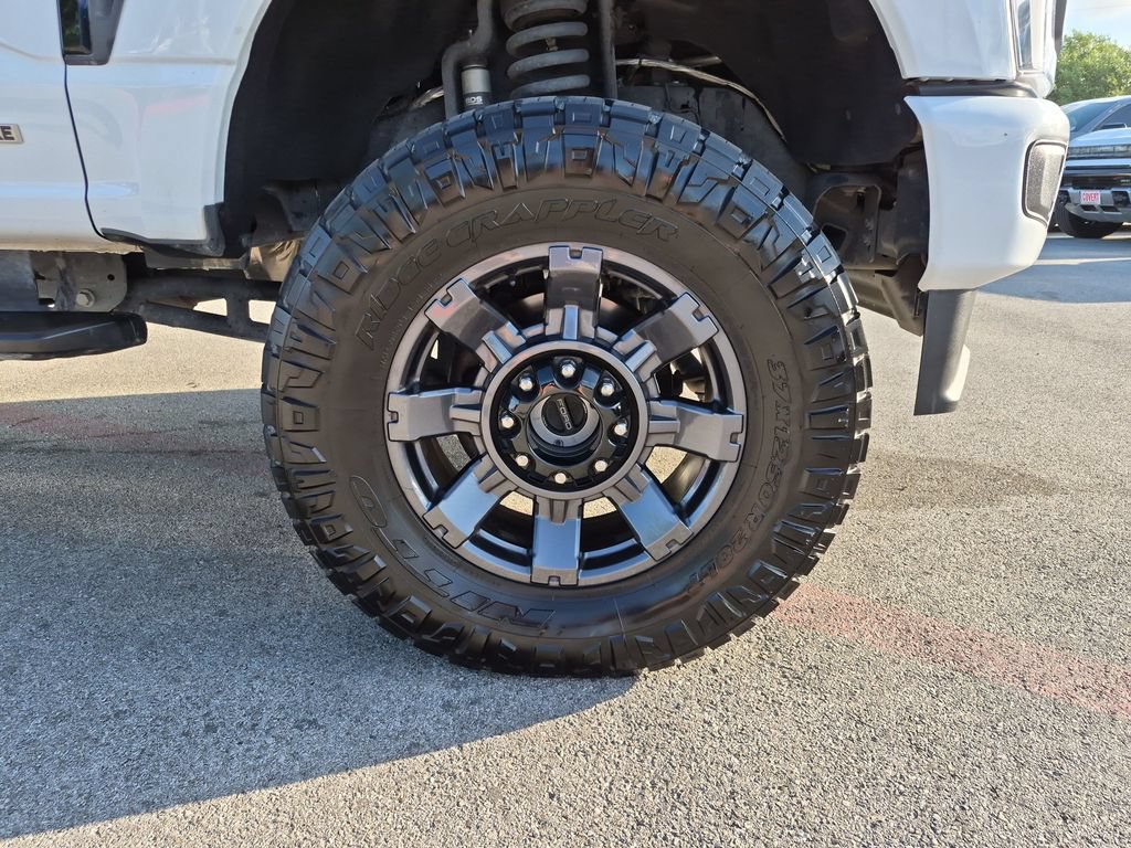 Used 2024 Ford F250 Lariat w/ Sport Appearance Package AWD/4WD image 17