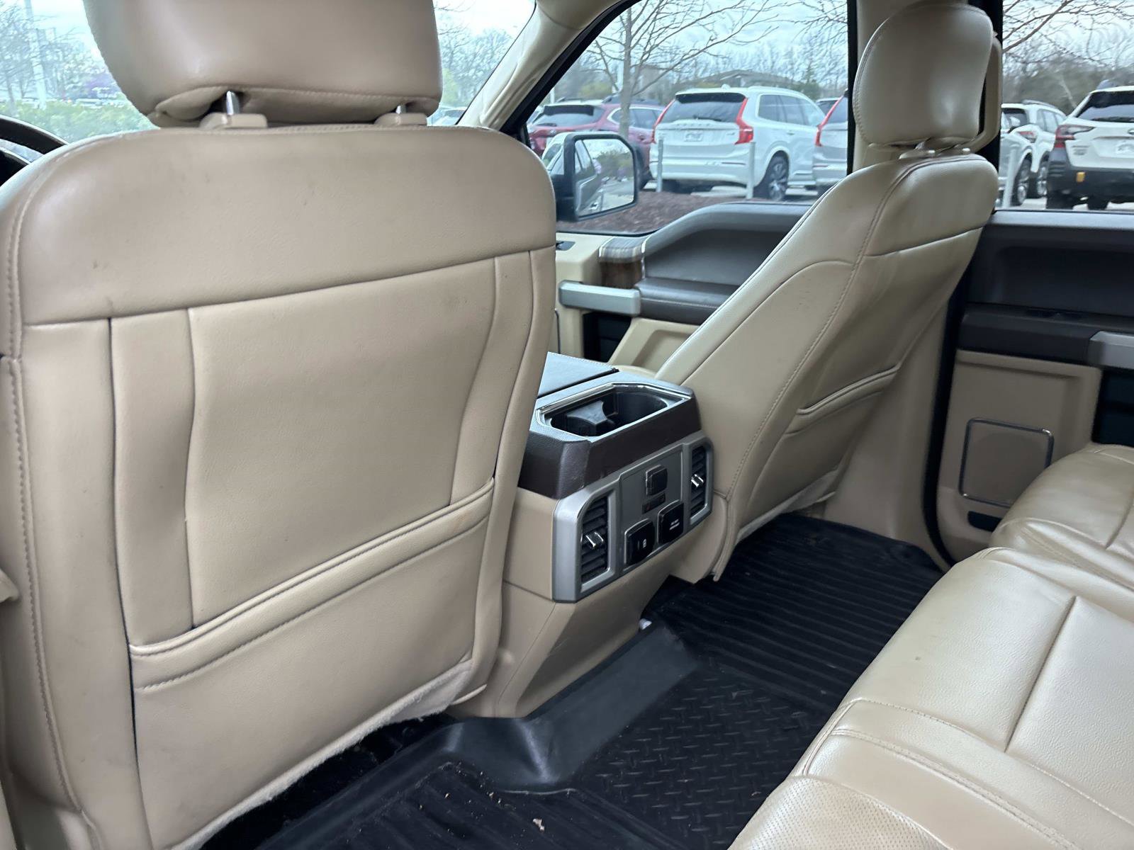 Used 2018 Ford F150 Lariat w/ Equipment Group 502A Luxury image 32