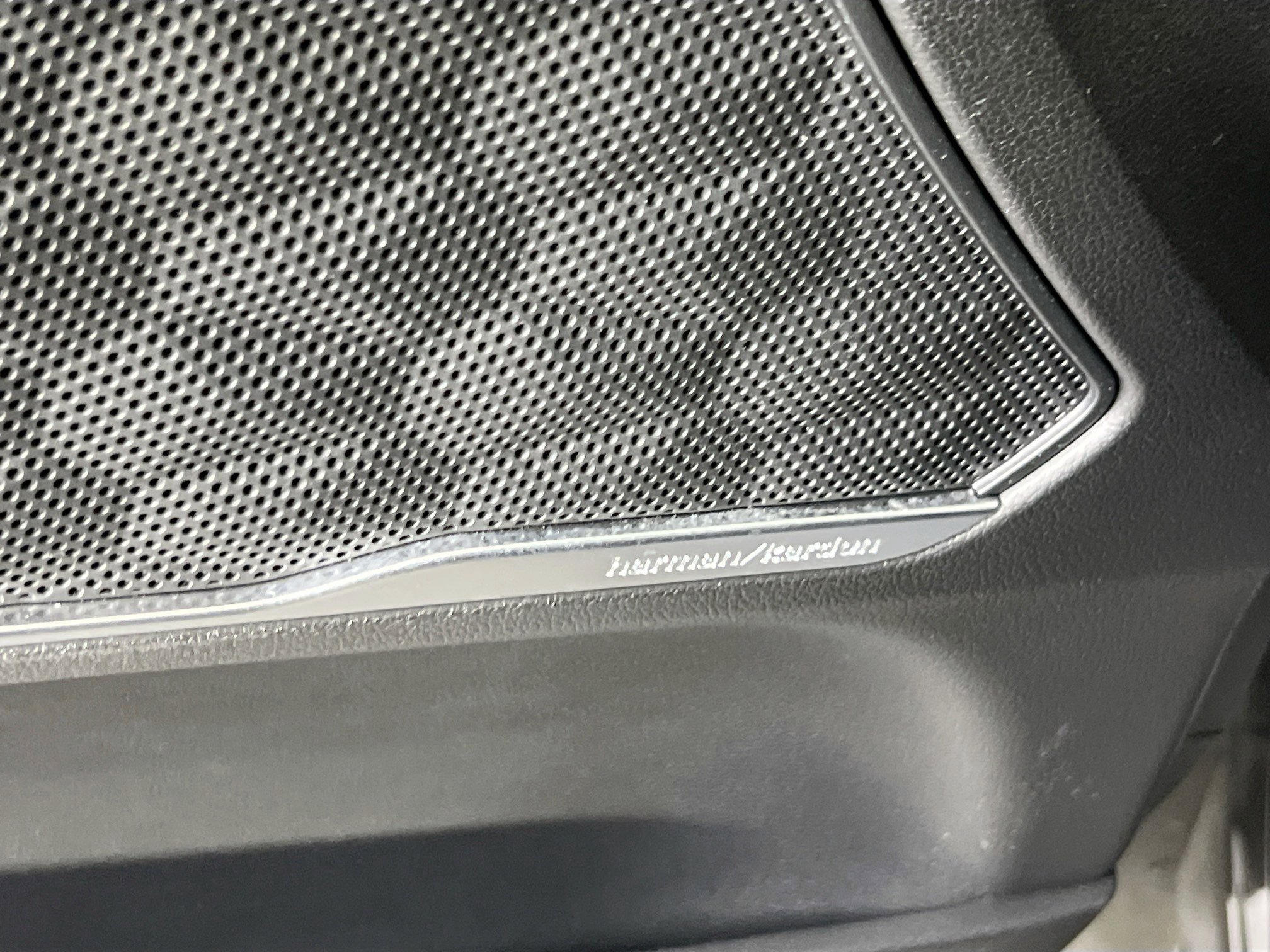 Used 2022 Hyundai Santa Fe Limited w/ Cargo Package image 19