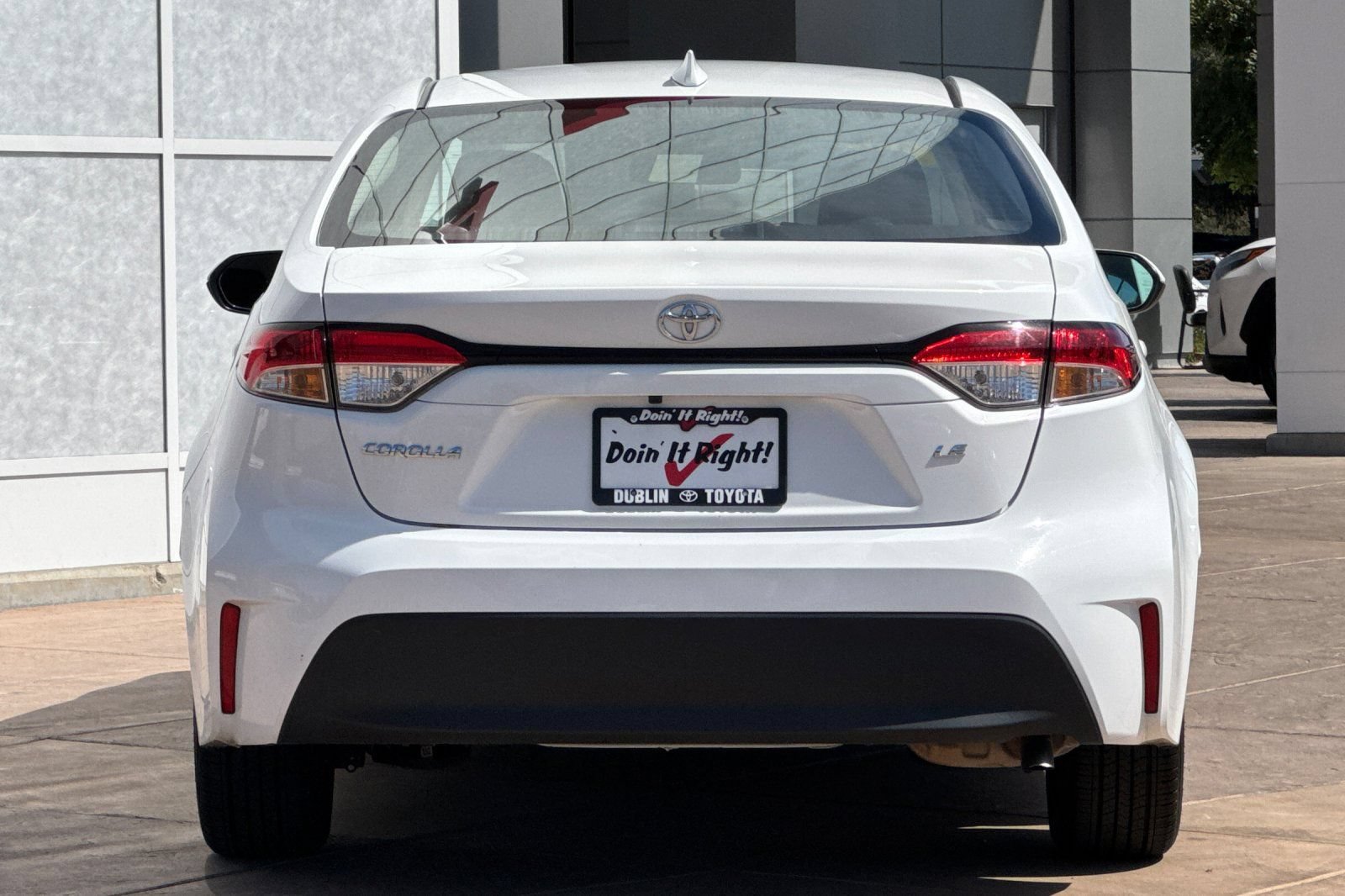 Certified 2025 Toyota Corolla LE FWD image 6