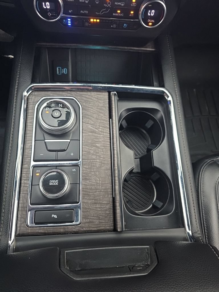 Used 2020 Ford Expedition Limited AWD/4WD image 22
