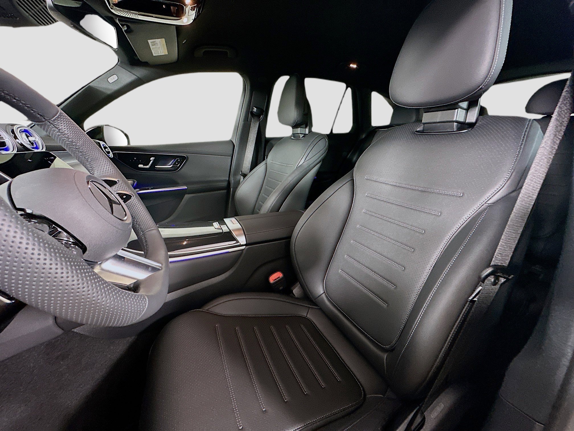 Certified 2026 Mercedes-Benz GLC 300 4MATIC image 27