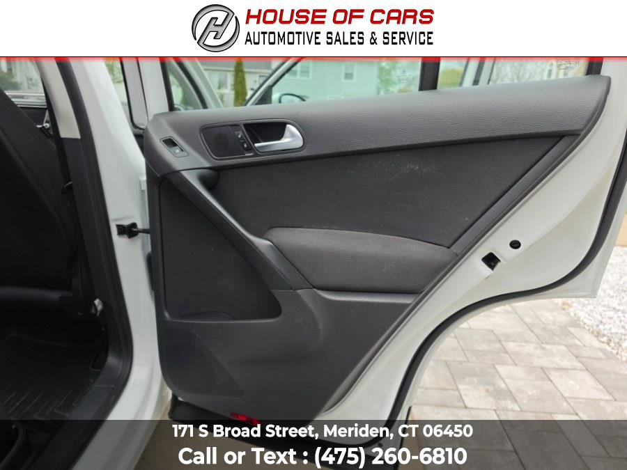 Used 2015 Volkswagen Tiguan S AWD/4WD image 48