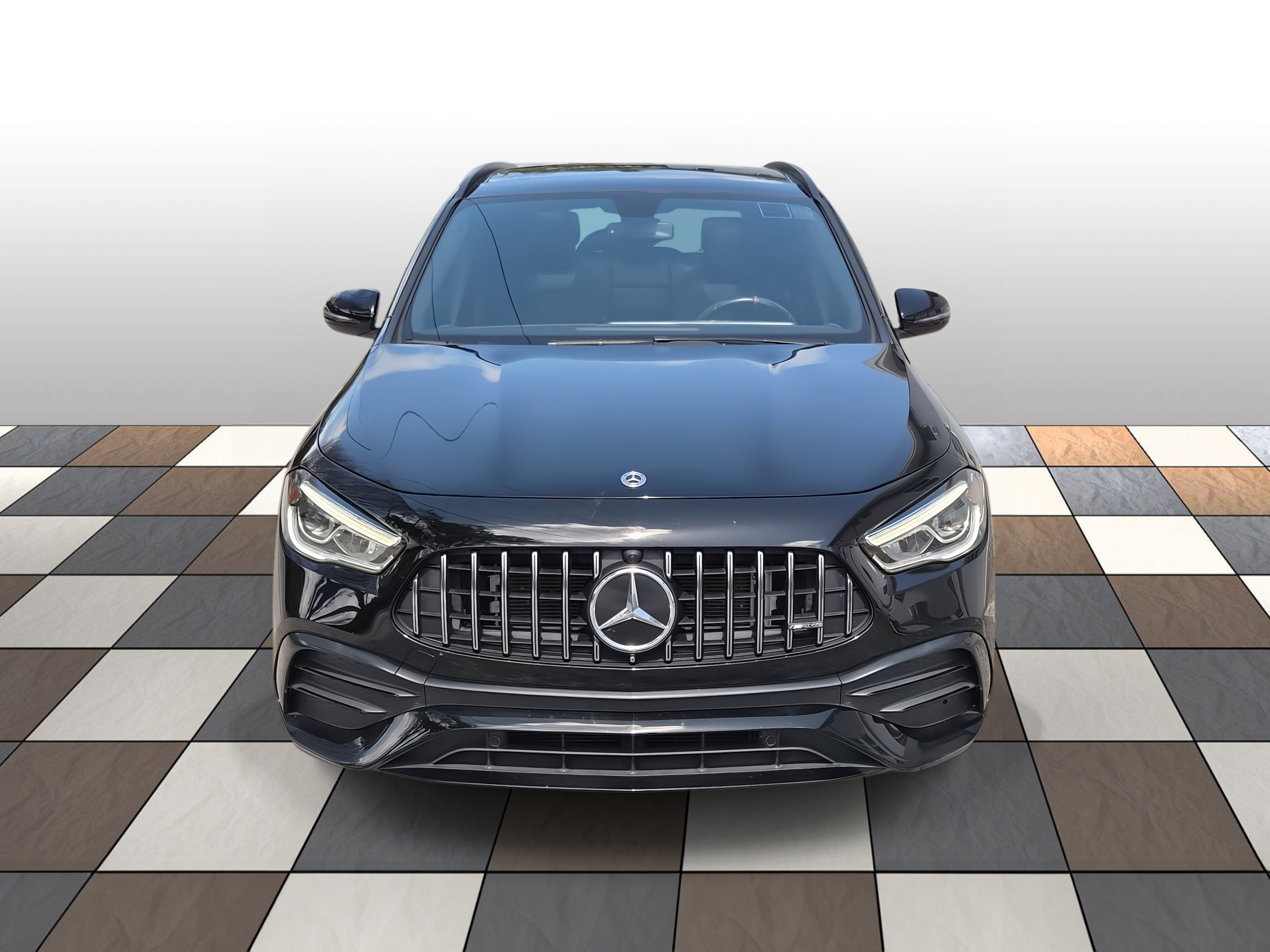 Used 2022 Mercedes-Benz GLA 35 AMG 4MATIC w/ Premium Package Lite image 2